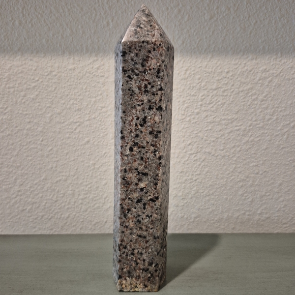 Natural Yooperlite UV Crystal Obelisk Tower #3 New